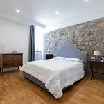 Pia 4* Castellammare di Stabia