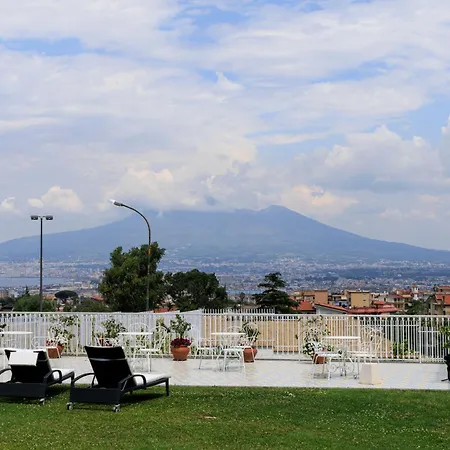 Pia Pensionat 4*
