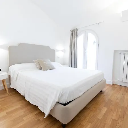 Pia بيت ضيافة كاستيلاّماري دي ستا